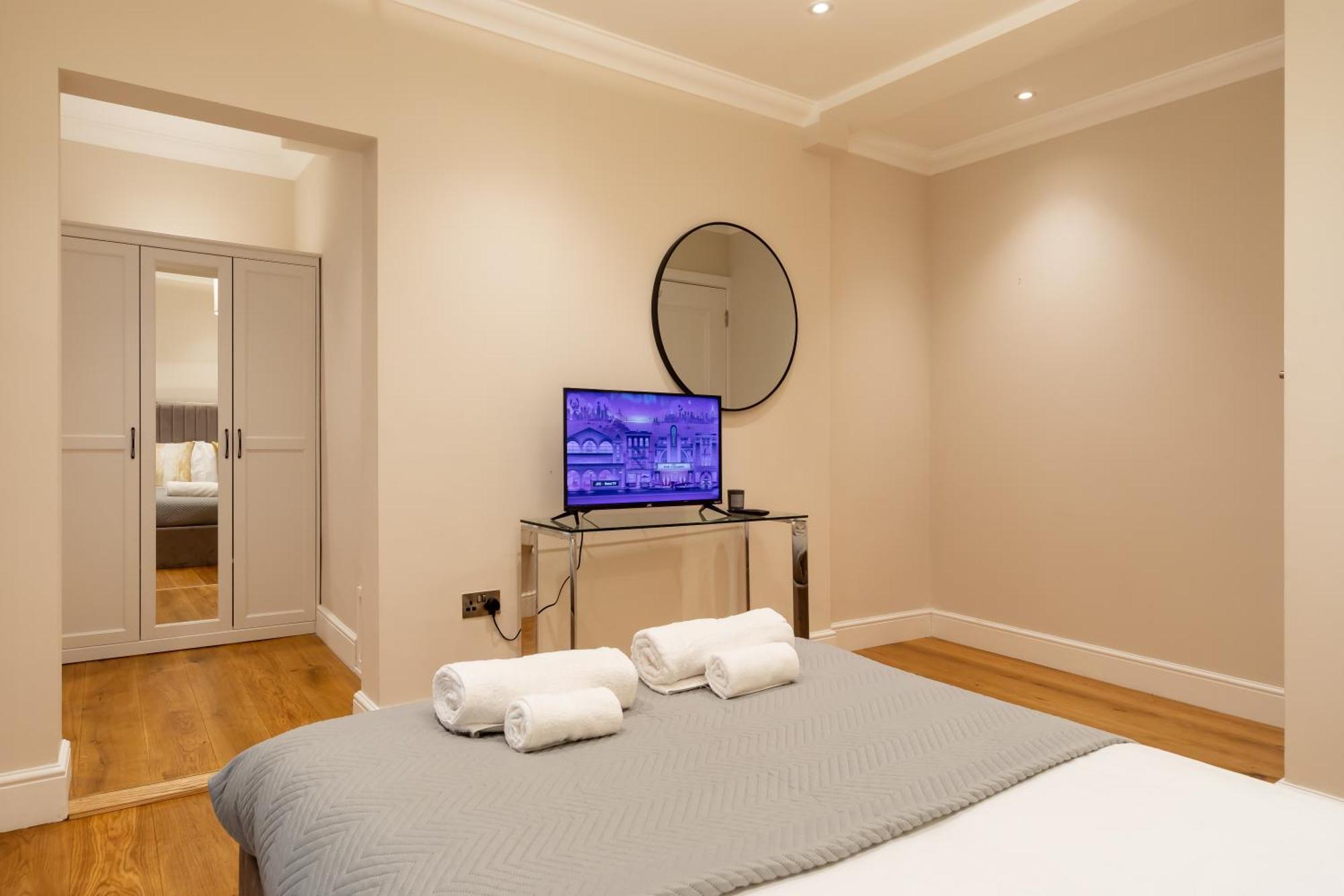 Luxury 3bd 3bth Knightsbridge, South Kensington *